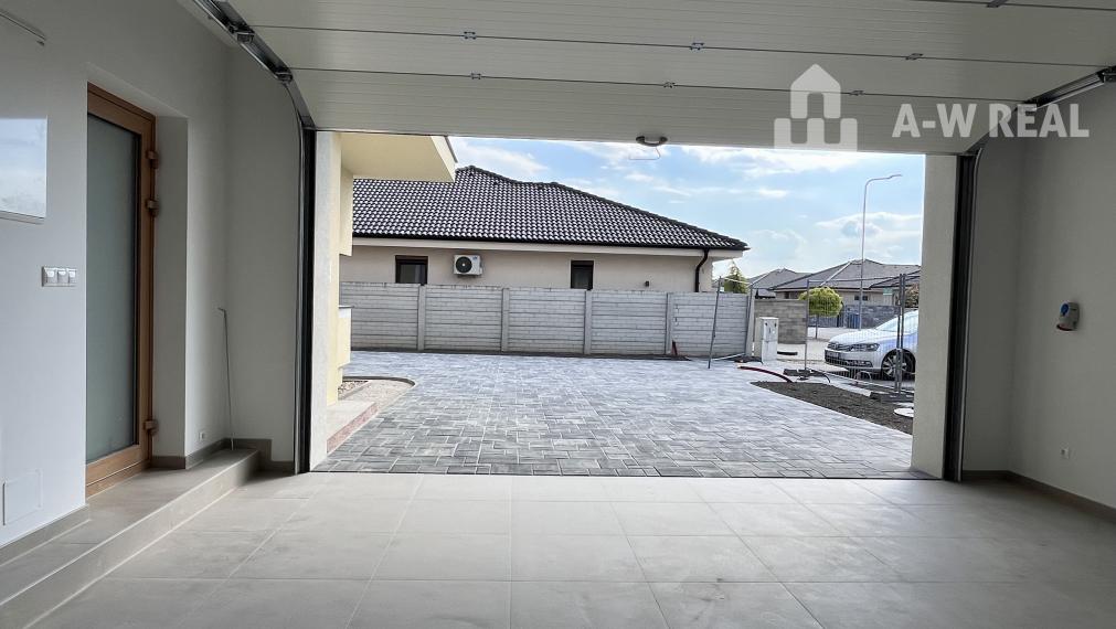 Jedinečný 5 izbový dom na predaj v TOP lokalite-GARDEN TOWN