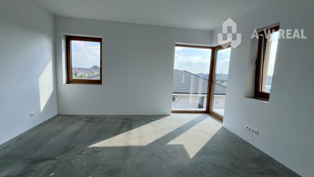 Jedinečný 5 izbový dom na predaj v TOP lokalite-GARDEN TOWN