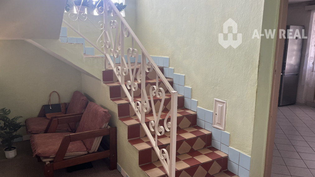 Na predaj 5 izbový,poschodový rodinný dom v Ohradoch