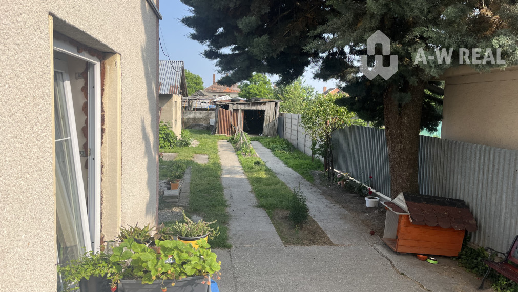 Na predaj 5 izbový,poschodový rodinný dom v Ohradoch