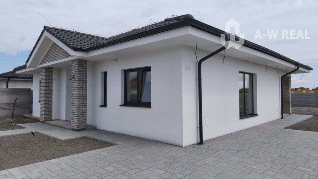 Znížená cena!!!NOVOSTAVBA: Krásny, atraktívny, priestranný 4-izbový rodinný dom na predaj v obci Povoda, 1 km od Dunajskej Stredy, pozemok 700 m2