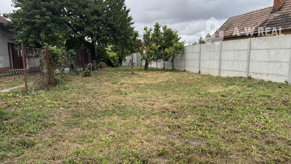 A-W REAL Ponúka na predaj 3izbový rodinný dom v Dobrohošti