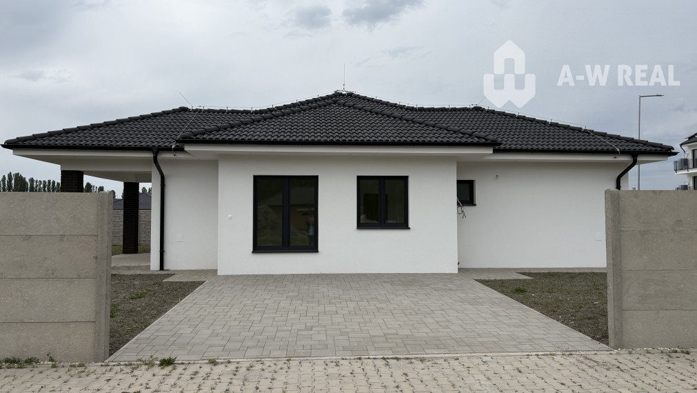 Skvelá ponuka! Nádherný, atraktívny, priestranný 4-i. rodinný dom na predaj v najvyhľadávanejšej časti mesta Dunajská Streda, FLORIDA VILLA PARK!!!