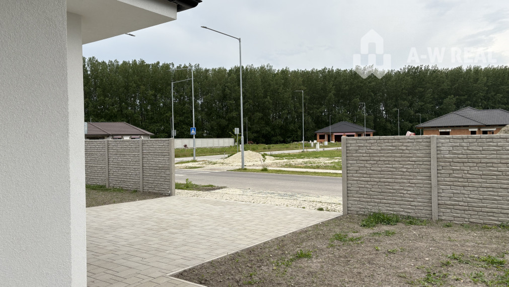 Skvelá ponuka! Nádherný, atraktívny, priestranný 4-i. rodinný dom na predaj v najvyhľadávanejšej časti mesta Dunajská Streda, FLORIDA VILLA PARK!!!