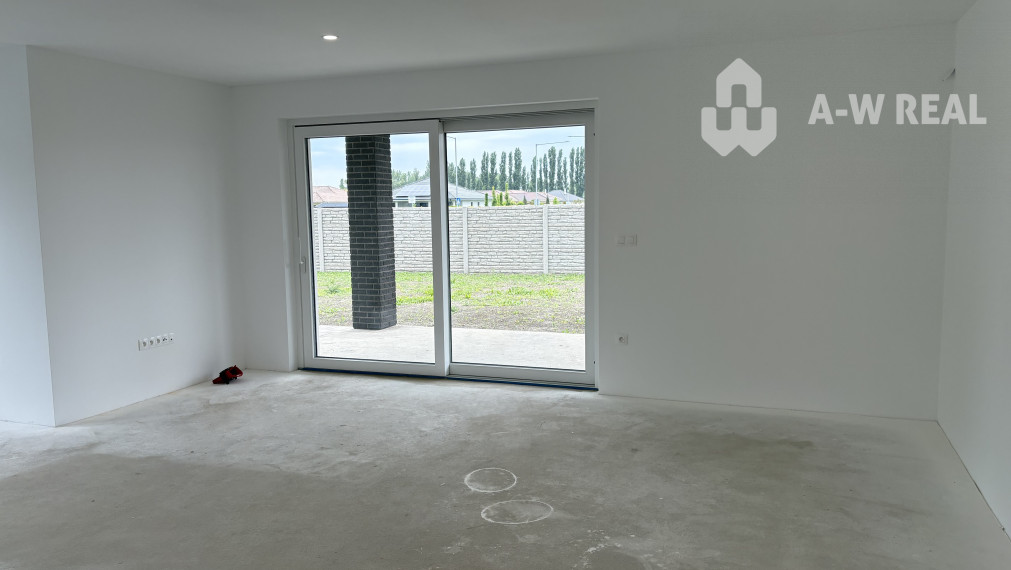 Skvelá ponuka! Nádherný, atraktívny, priestranný 4-i. rodinný dom na predaj v najvyhľadávanejšej časti mesta Dunajská Streda, FLORIDA VILLA PARK!!!