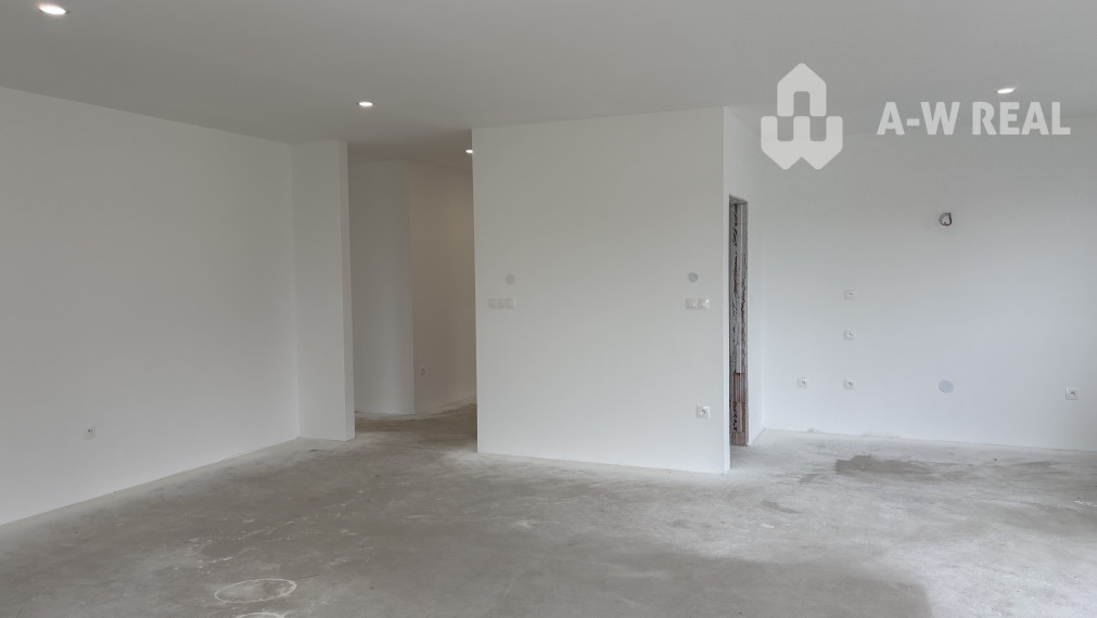 Skvelá ponuka! Nádherný, atraktívny, priestranný 4-i. rodinný dom na predaj v najvyhľadávanejšej časti mesta Dunajská Streda, FLORIDA VILLA PARK!!!