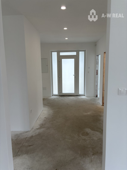 Skvelá ponuka! Nádherný, atraktívny, priestranný 4-i. rodinný dom na predaj v najvyhľadávanejšej časti mesta Dunajská Streda, FLORIDA VILLA PARK!!!