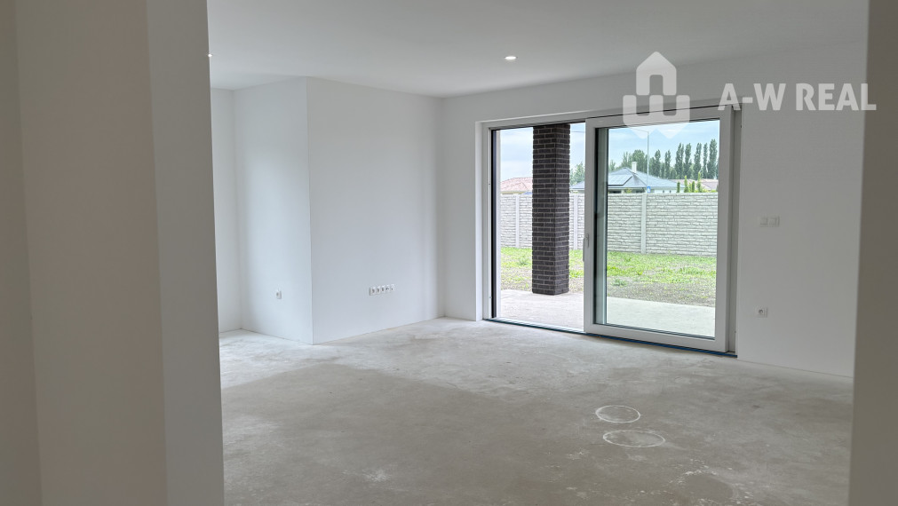 Skvelá ponuka! Nádherný, atraktívny, priestranný 4-i. rodinný dom na predaj v najvyhľadávanejšej časti mesta Dunajská Streda, FLORIDA VILLA PARK!!!