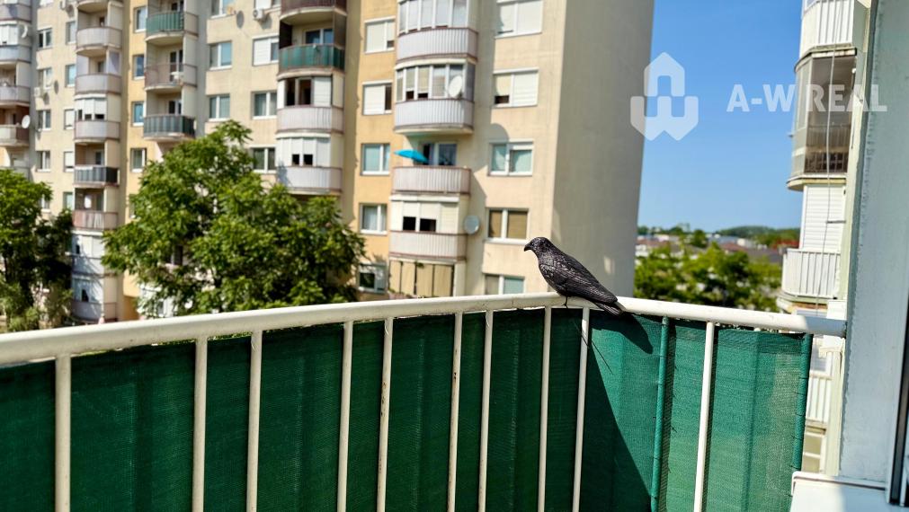 A-W REAL / NA PREDAJ 2-IZBOVÝ BYT S GARÁŽOU NA 2. POSCHODÍ