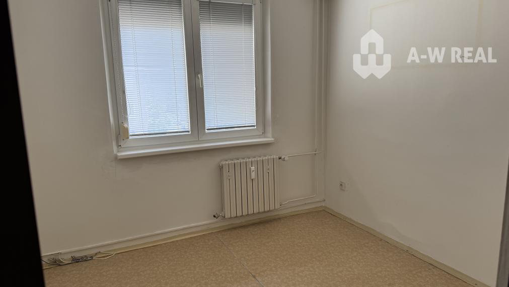 A-W REAL ponúka veľký 4-izbový slnečný byt