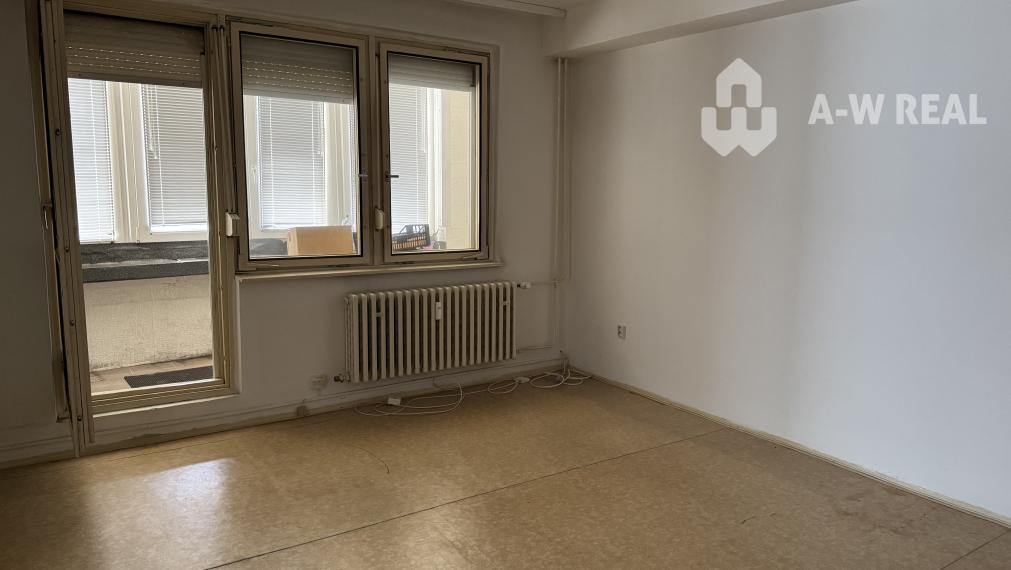 A-W REAL ponúka veľký 4-izbový slnečný byt