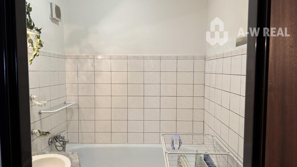 A-W REAL ponúka veľký 4-izbový slnečný byt