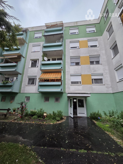 Aw-real ponúka na predaj 3izbový byt v Mosonmagyarovar