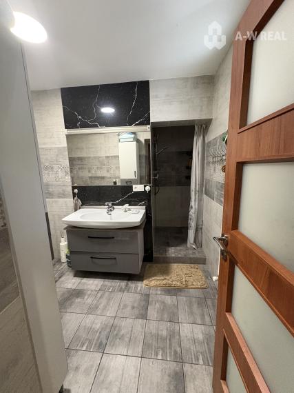 Na predaj: prerobený 5 + 1 izbový rodinný dom s priestrannou záhradou na 9 á pozemku v obci Kútniky pri Dunajskej Strede