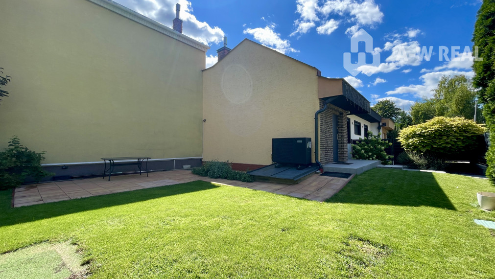 A-W REAL | RODINNÝ DOM S TEPELNÝM ČERPADLOM NA PREDAJ V DUNAJSKEJ STREDE