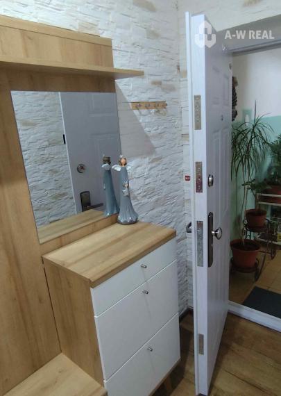 Predám 3 izbový byt s loggiou po kompletnej rekonštrukcii v obci Dolný Štál