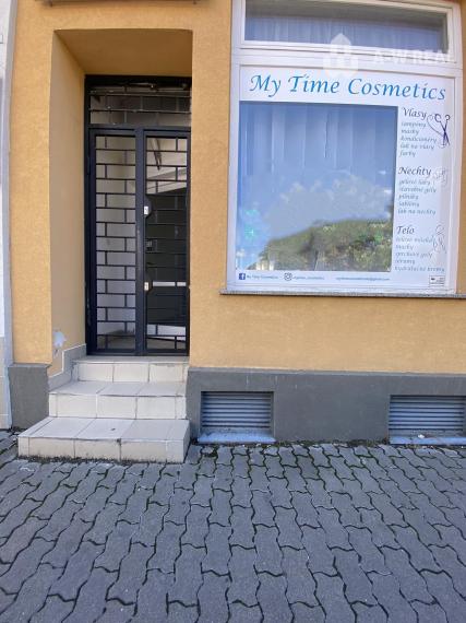 Na prenájom obchodný priestor 30 m2 v centre mesta Dunajská Streda