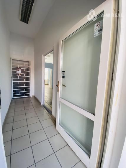 Na prenájom obchodný priestor 30 m2 v centre mesta Dunajská Streda