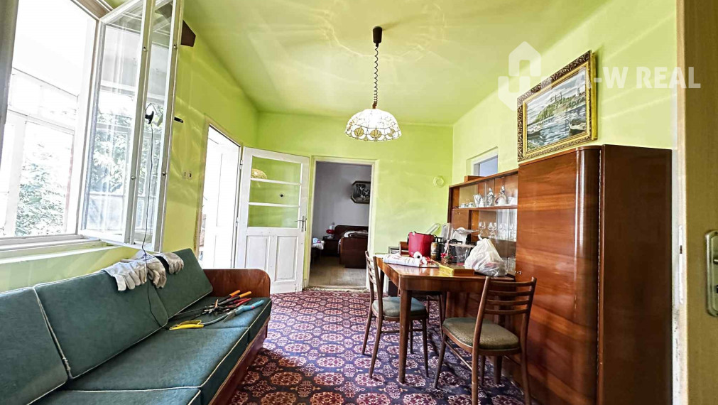 0918197701- Na predaj starší rodinný dom  s  veľkým pozemkom v obci Dunajský Klátov