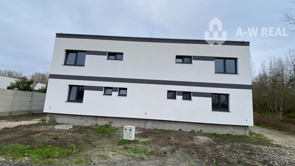 0918197701-Na predaj 5 izbový rodinný dom v obci Dunajský Klátov s možnosťou dokončenia na kľúč