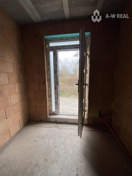 0918197701-Na predaj 5 izbový rodinný dom v obci Dunajský Klátov s možnosťou dokončenia na kľúč