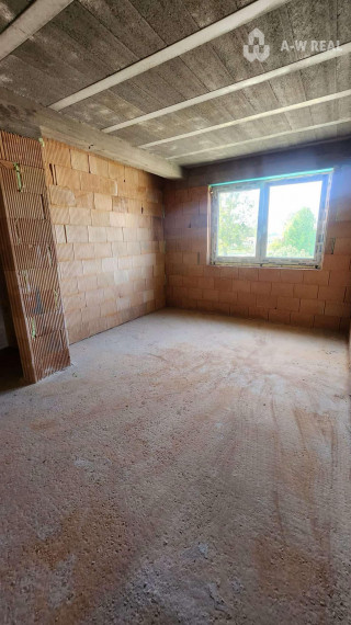 0918197701-Na predaj 5 izbový rodinný dom v obci Dunajský Klátov s možnosťou dokončenia na kľúč