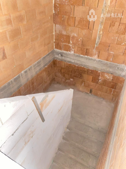 0918197701-Na predaj 5 izbový rodinný dom v obci Dunajský Klátov s možnosťou dokončenia na kľúč