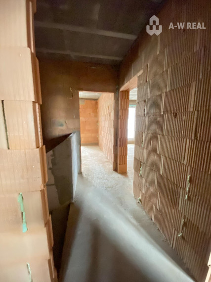 0918197701-Na predaj 5 izbový rodinný dom v obci Dunajský Klátov s možnosťou dokončenia na kľúč