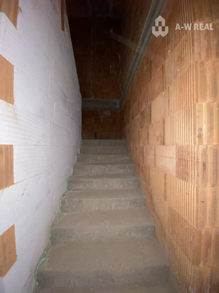 0918197701-Na predaj 5 izbový rodinný dom v obci Dunajský Klátov s možnosťou dokončenia na kľúč