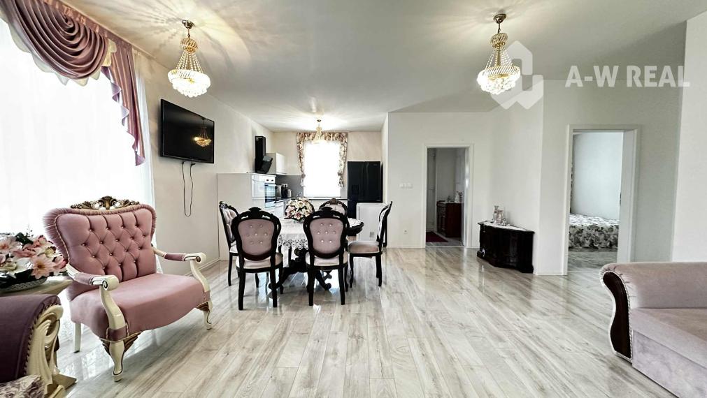 0918197701-Nasťahovať sa a bývať hneď — BOMBA ponuka! Na predaj  4 izbový bungalov s úžitkovou plochou 92,82  m2, s pozemkom 435 m2  a s bazénom  v obci Vrakúň/Nekyje na Ostrove 225000,-€