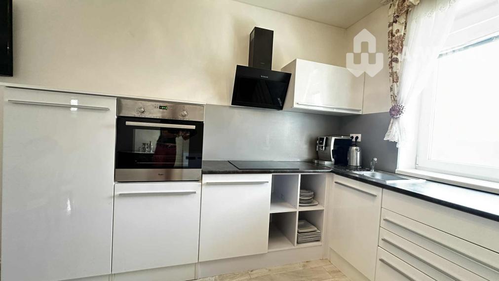 0918197701-Nasťahovať sa a bývať hneď — BOMBA ponuka! Na predaj  4 izbový bungalov s úžitkovou plochou 92,82  m2, s pozemkom 435 m2  a s bazénom  v obci Vrakúň/Nekyje na Ostrove 225000,-€