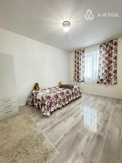 0918197701-Nasťahovať sa a bývať hneď — BOMBA ponuka! Na predaj  4 izbový bungalov s úžitkovou plochou 92,82  m2, s pozemkom 435 m2  a s bazénom  v obci Vrakúň/Nekyje na Ostrove 225000,-€