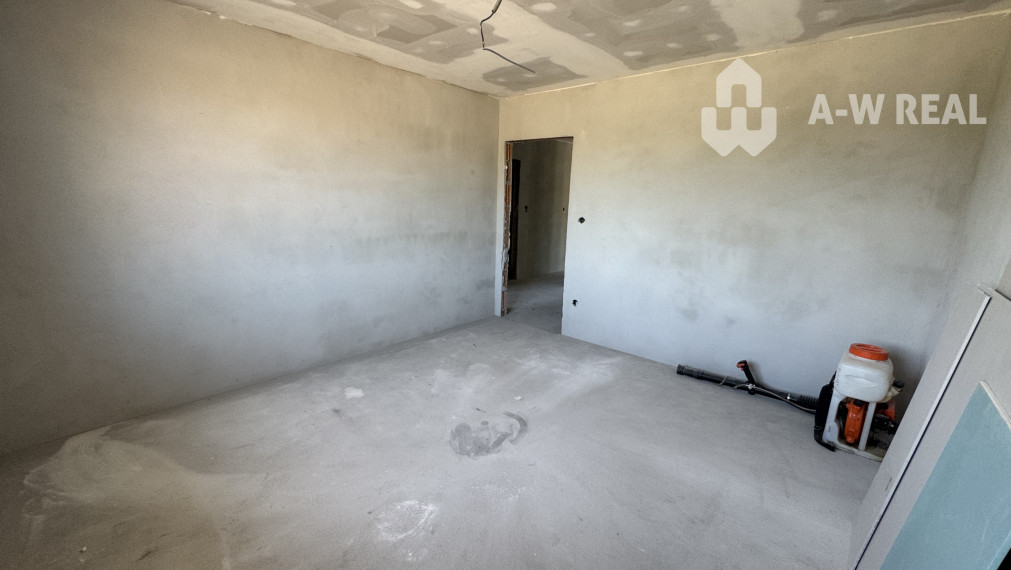 VEĽKÝ MEDER -Dvojdom- 4izbová bytová jednotka