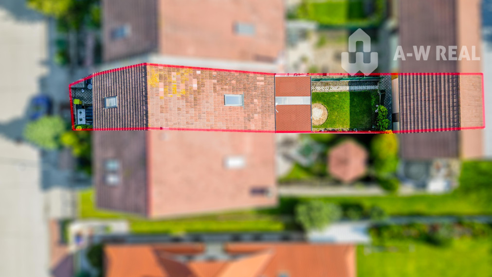 0918197701-Na predaj 5 izbový poschodový rodinný dom s 2 garážou v Dunajskej Strede - 228 000,-€