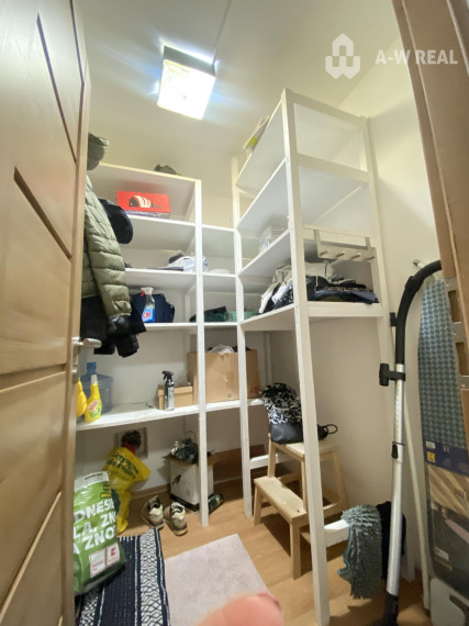 Na prenájom kompletne zariadený 3 izbový byt na Nám. SNP v Dunajskej Strede