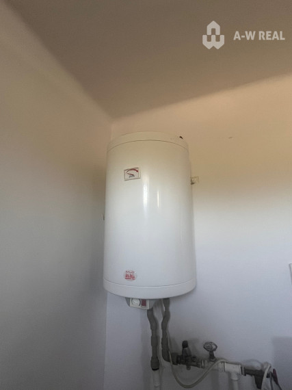 Rodinný dom okamžite obývateľný.