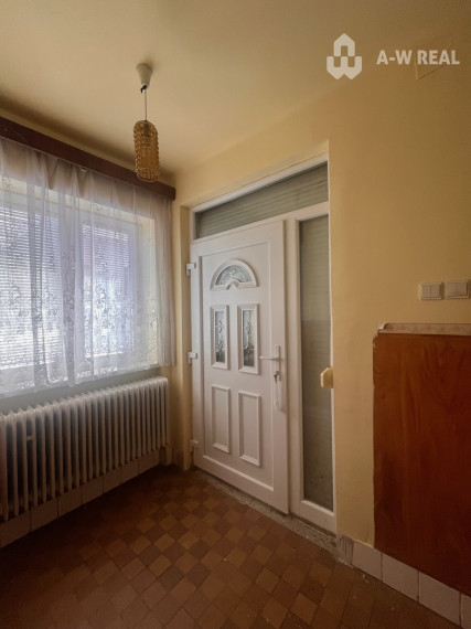 Rodinný dom okamžite obývateľný.