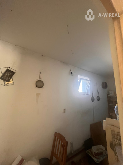 Rodinný dom okamžite obývateľný.