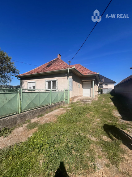 Rodinný dom okamžite obývateľný.