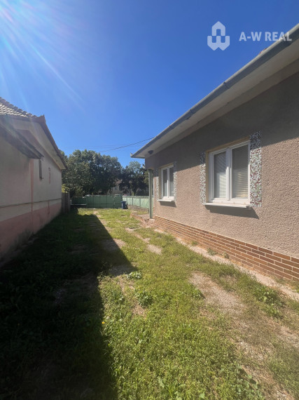 Rodinný dom okamžite obývateľný.