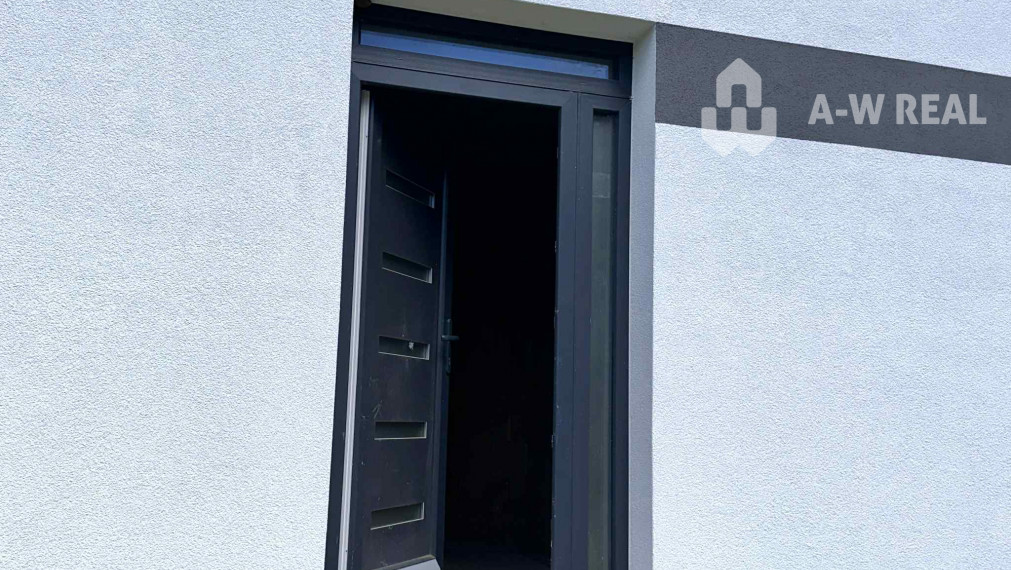 0918197701-Na predaj 5 izbový rodinný dom v obci Dunajský Klátov s možnosťou dokončenia na kľúč