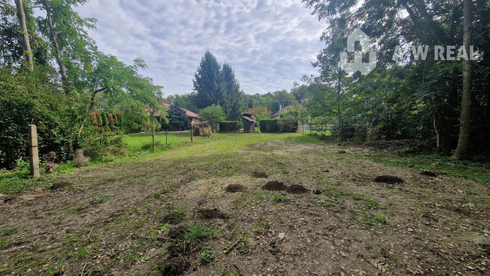Na predaj rekreačný pozemok pri Dunaji - Gabčíkovo