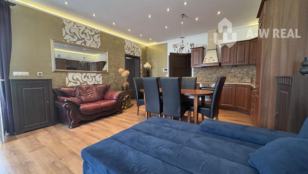 Skvelá ponuka! Krásny, príjemný 3-izbový rodinný dom so skrytou terasou na predaj, záhradný domček + altánok