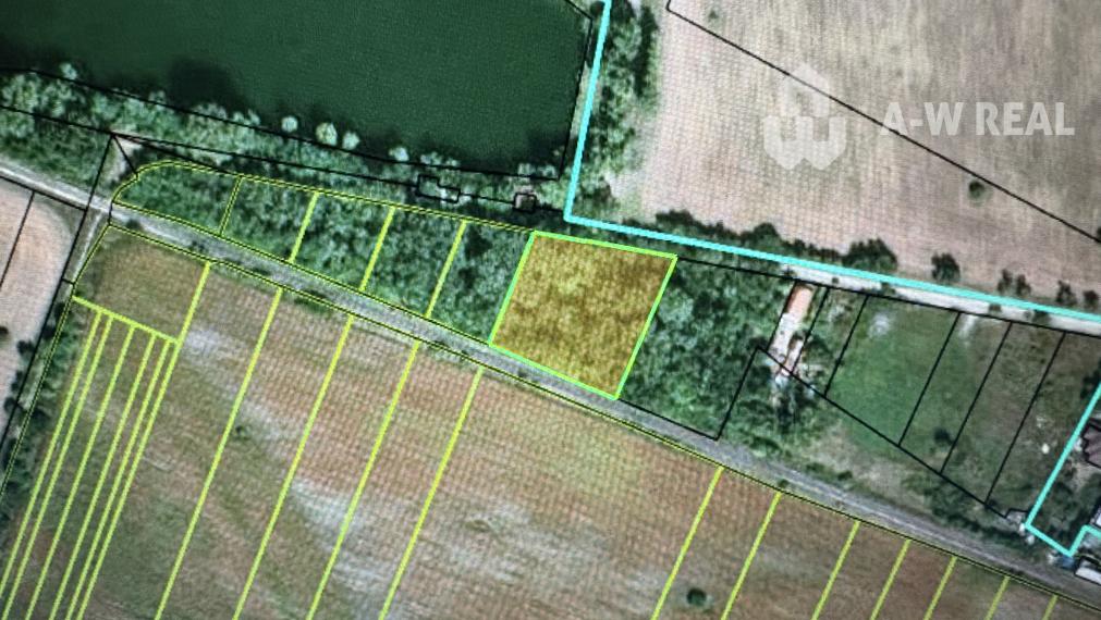 PREDAJ: investičný pozemok v obci Kútniky!!!