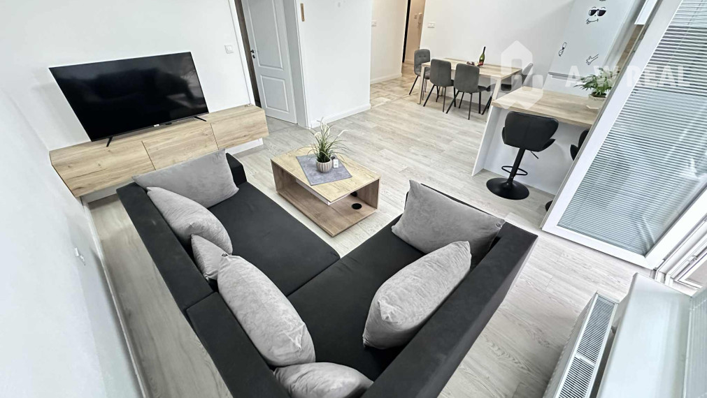 Na prenájom kompletne zariadený 2 izbový byt v časti mesta Dunajská Streda - Panónsky háj