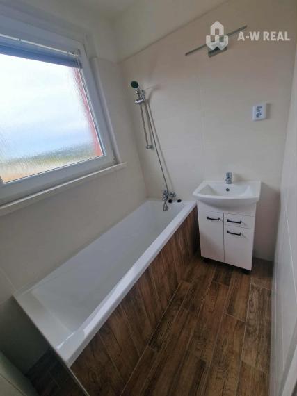 DUNAJSKÁ STREDA – PREROBENÝ 3-IZBOVÝ BYT V SEVERNE ČASTI MESTA