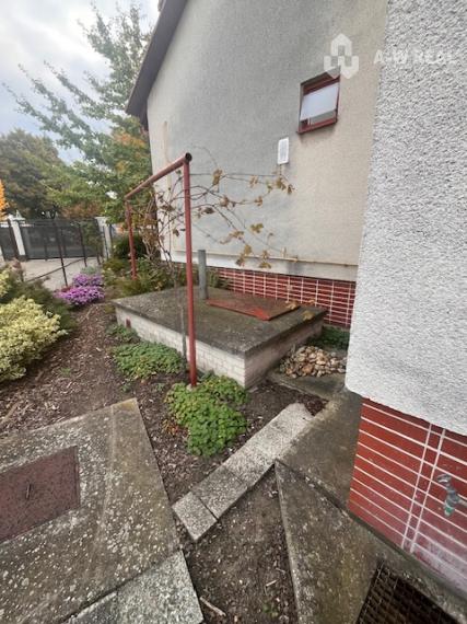 Znížená cena. Dvojgeneračný rodinný dom blízko centra mesta.