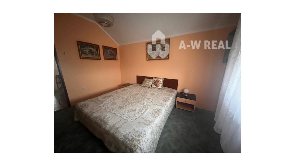 Znížená cena. Dvojgeneračný rodinný dom blízko centra mesta.