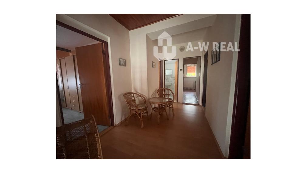 Znížená cena. Dvojgeneračný rodinný dom blízko centra mesta.