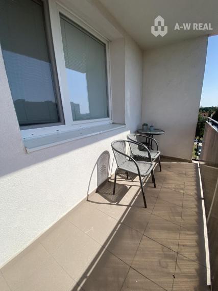 0918197701-Na prenájom kompletne zariadený 3 izbový byt na sídlisku Mateja Corvína vo Veľkom Mederi od 1 - ého decembra